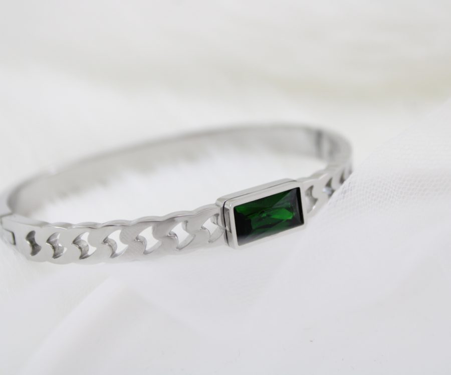 צמיד קשיח בשילוב אבן ירוקה