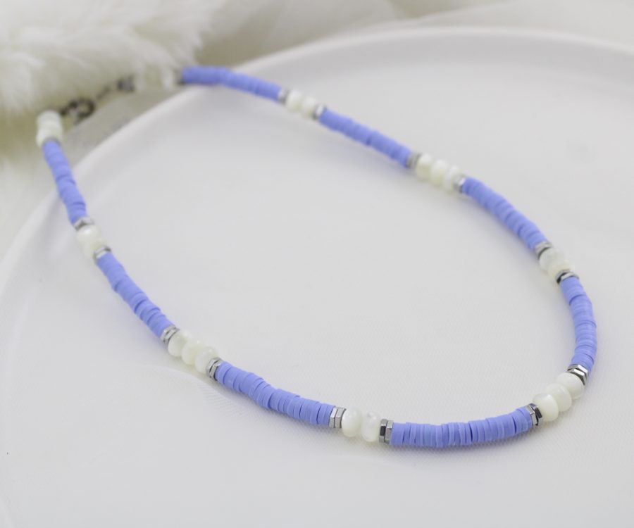 שרשרת מעוצבת דיסקיות סיליקון סגולות בשילוב חרוזי צדפה