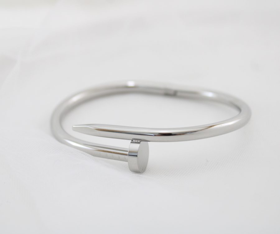 צמיד קשיח בשילוב מסמר חלק