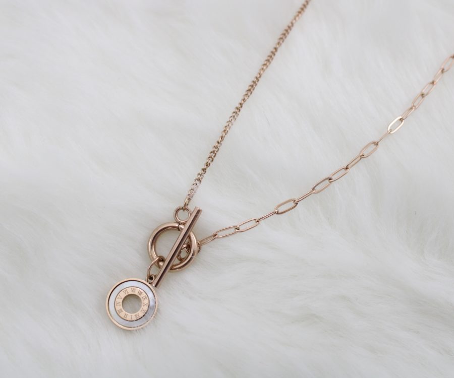 שרשרת גורמט חצי חצי רוז גולד בשילוב סוגר T ואלמנט עגול