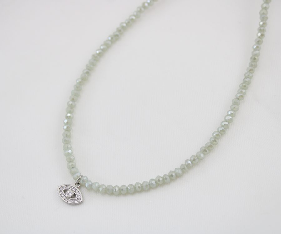 שרשרת קריסטלים ירוק בהיר בשילוב עין