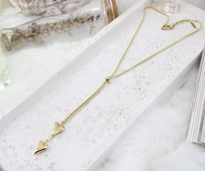 שרשרת נופלת עניבה בשילוב לבבות