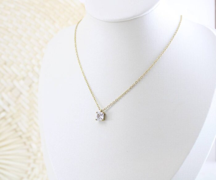 שרשרת זרקון מרובע בציפוי זהב