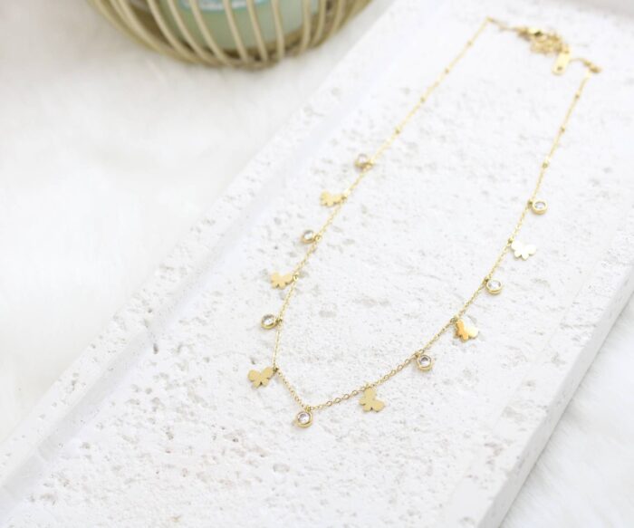 שרשרת פרפרים וזרקונים