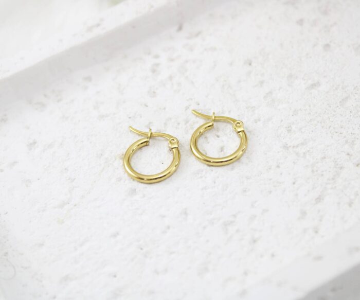 עגילי חישוק קטנים 15 מ״מ בציפוי זהב