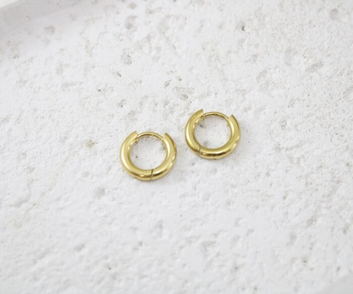 עגילי חישוק קטנים 12 מ״מ בציפוי זהב