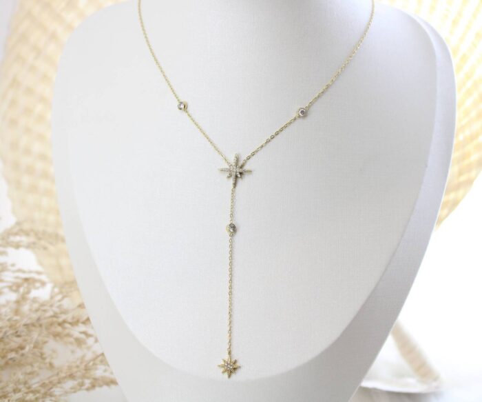 שרשרת כוכב צפון משובץ בציפוי זהב