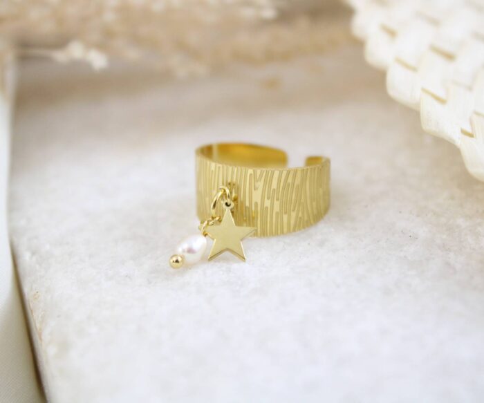 טבעת עבה בשילוב כוכב ופנינה