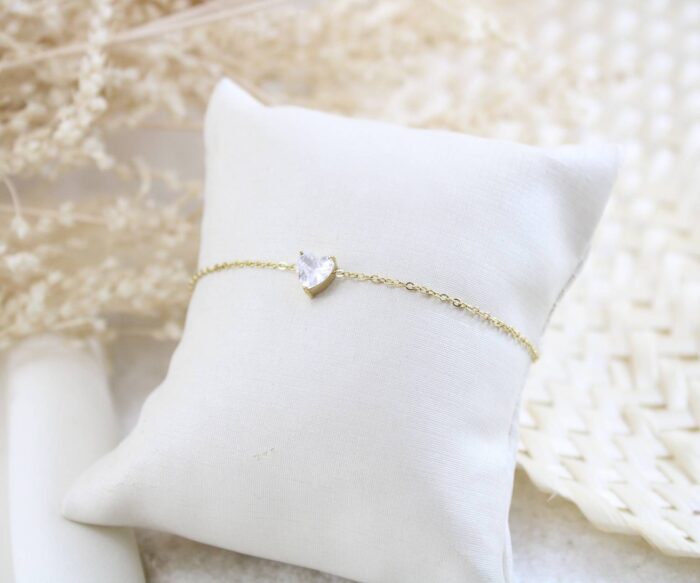 צמיד בשילוב לב זרקון בציפוי זהב