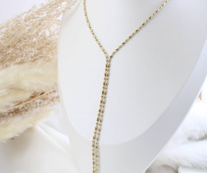 שרשרת כדורים נופלת