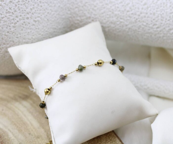 צמיד אבנים ירוקות בציפוי זהב