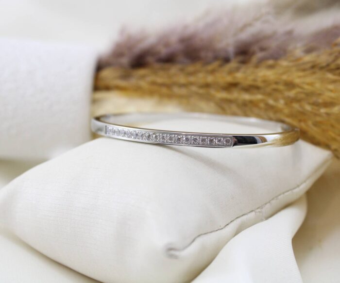 צמיד קשיח  משובץ