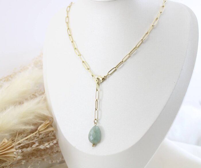 שרשרת גורמט בשילוב אבן נופלת