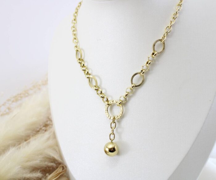 שרשרת גורמט מעוצבת נופלת בציפוי זהב