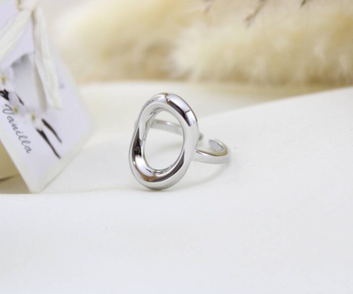 טבעת אליפסה עבה פתוחה