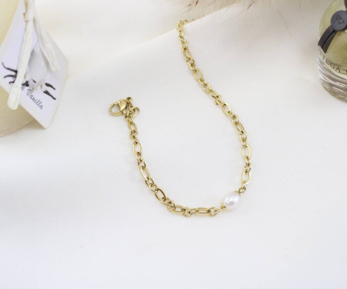 צמיד גורמט דק ופנינה בציפוי זהב